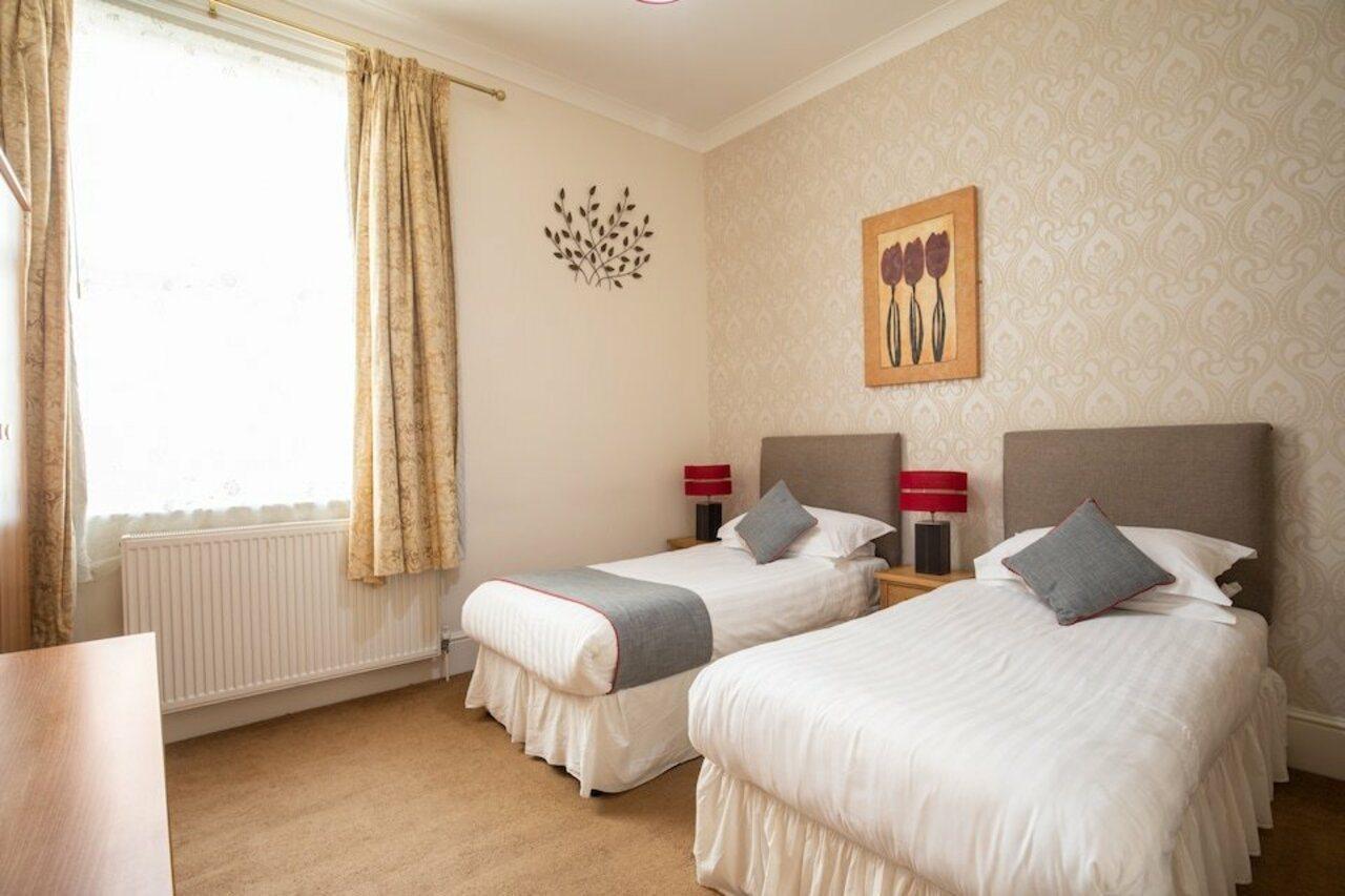 The Berkeley Guesthouse Eastbourne Dış mekan fotoğraf