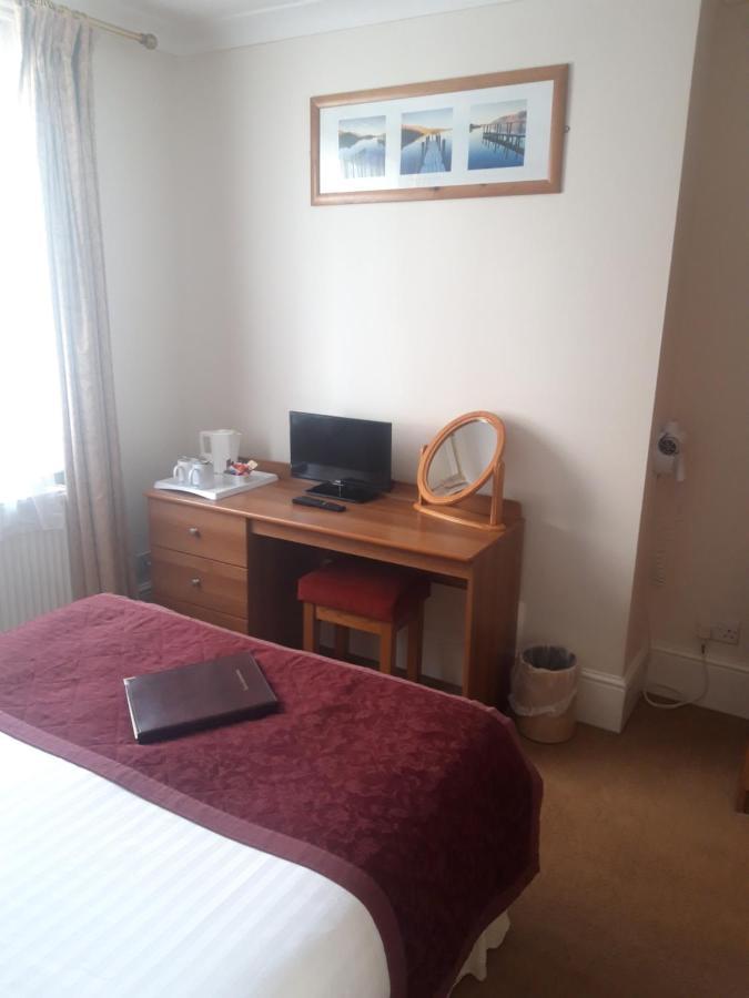 The Berkeley Guesthouse Eastbourne Dış mekan fotoğraf